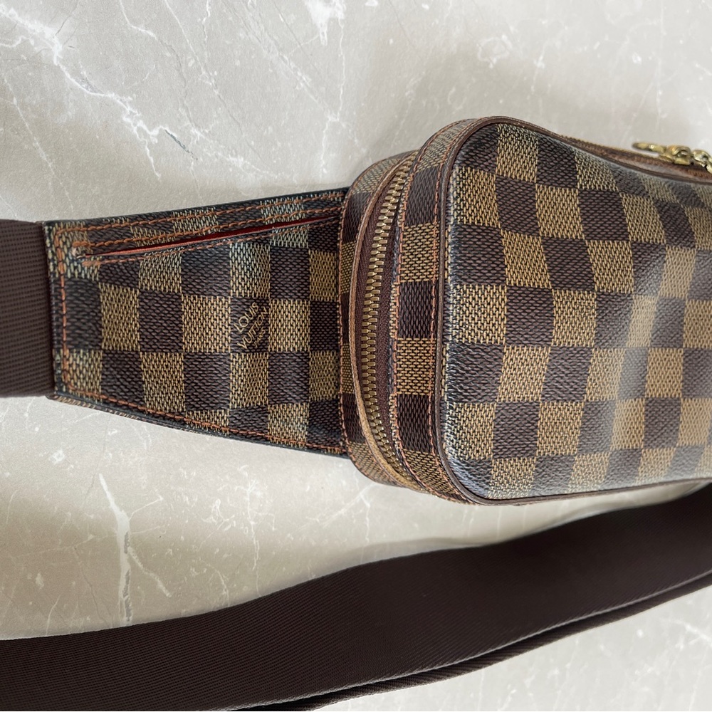 Louis Vuitton Damier Ebene Canvas Geronimos Unisex Crossbody Sling Belt Bag - Picture 4 of 17
